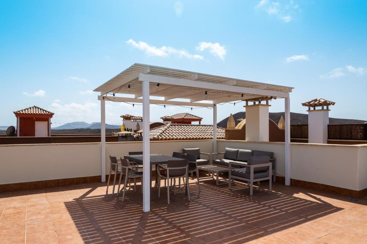 Alma Nortena - Spacious Apartment With Terrace Corralejo Exterior foto